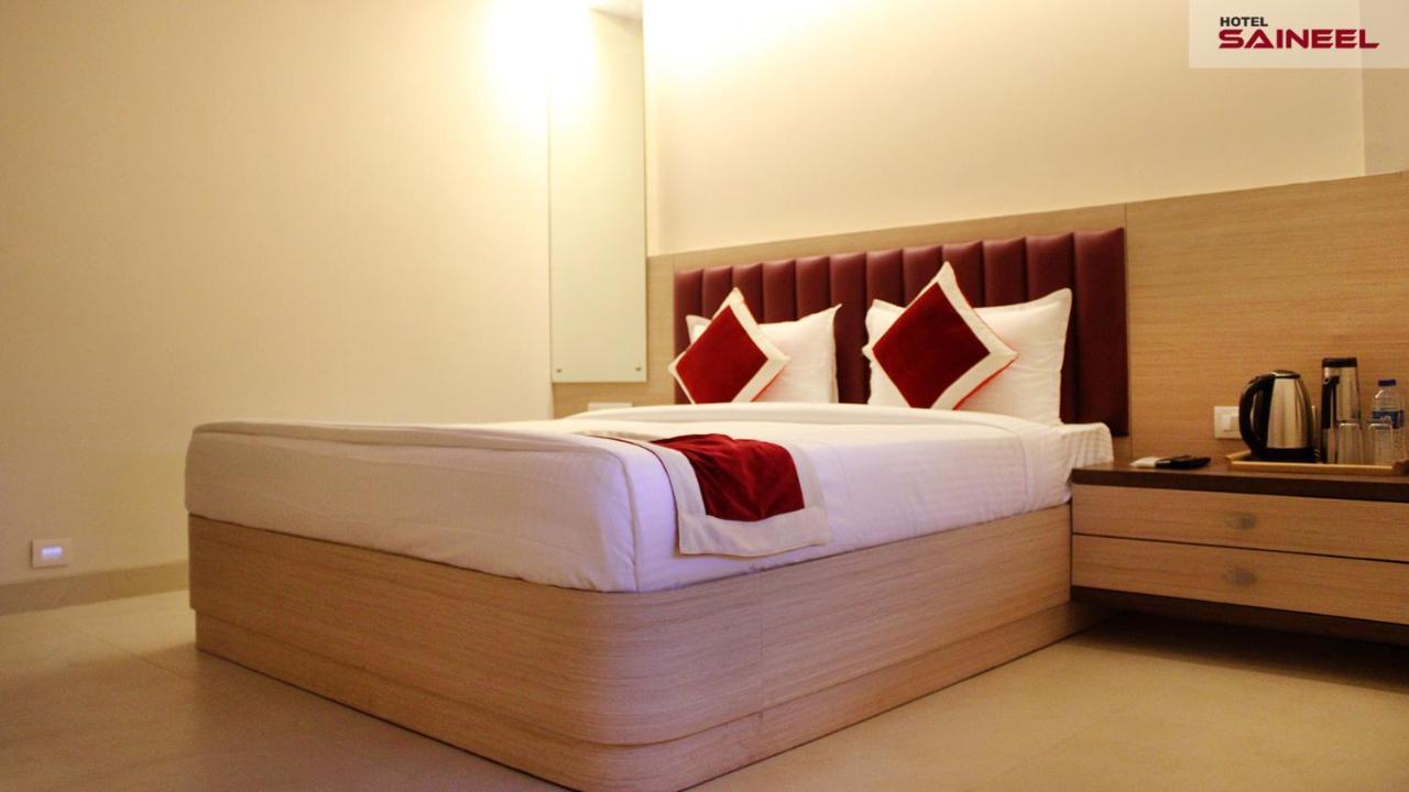 Hotel Saineel Мумбаи Экстерьер фото